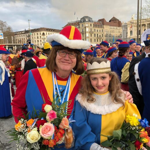 Traditionen leben und weitergeben: Hier mit Göttimeitli!